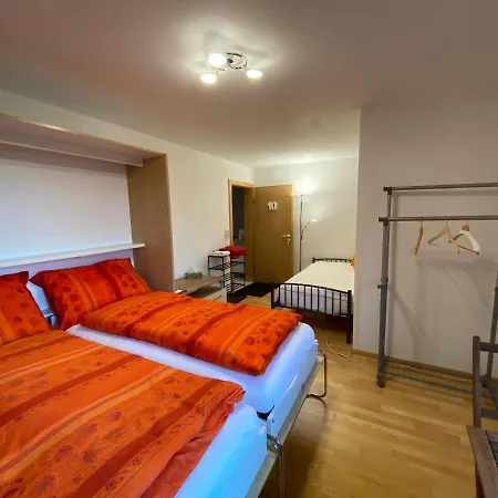 Atelier 67 Frühstückspension Obersaxen